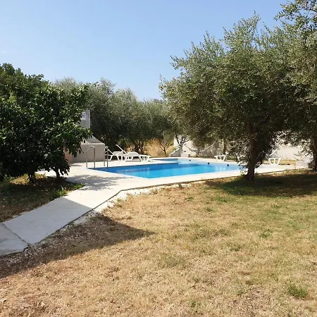 Apartment In Holiday Home With Pool *
